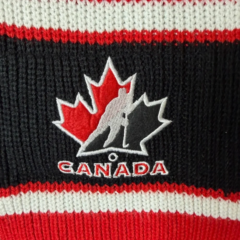 Hockey Canada Saga Sports Scarf Red White Black Knit Team Canada NWT